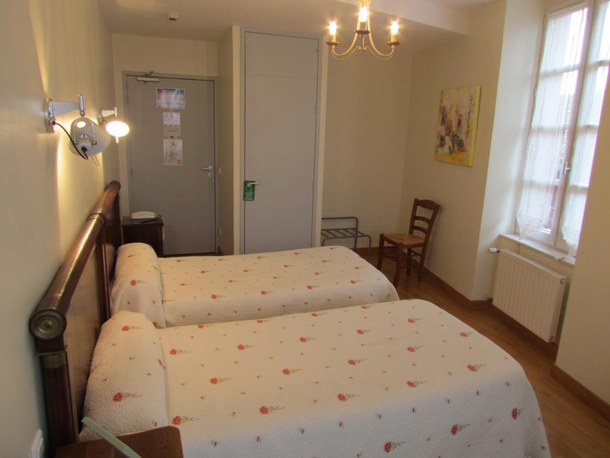 Le Relais De La Tour Hotel Capdenac-Gare Bagian luar foto