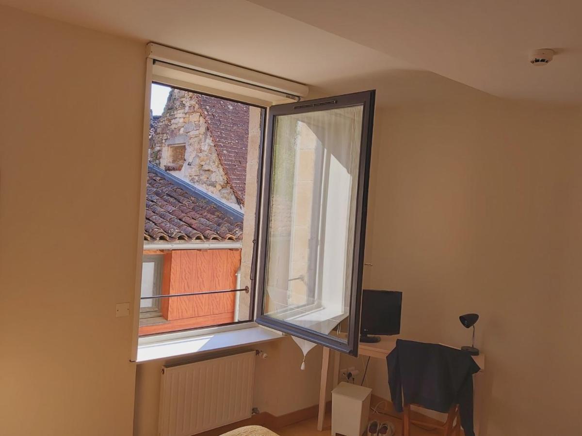 Le Relais De La Tour Hotel Capdenac-Gare Bagian luar foto