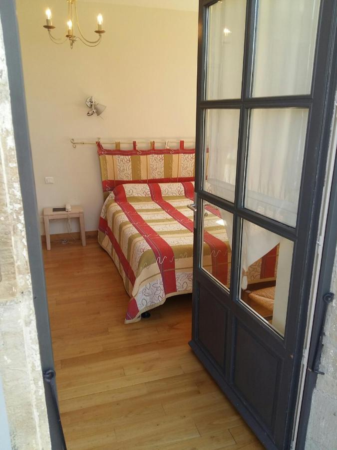 Le Relais De La Tour Hotel Capdenac-Gare Bagian luar foto