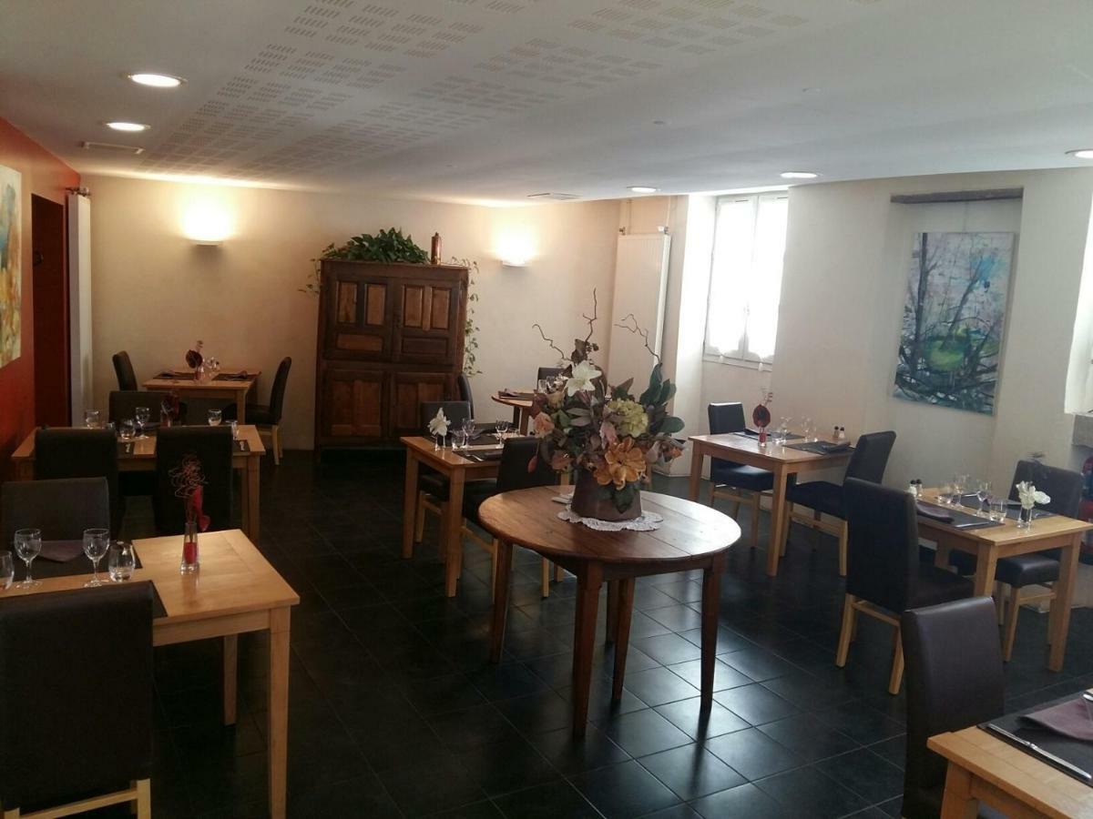 Le Relais De La Tour Hotel Capdenac-Gare Bagian luar foto