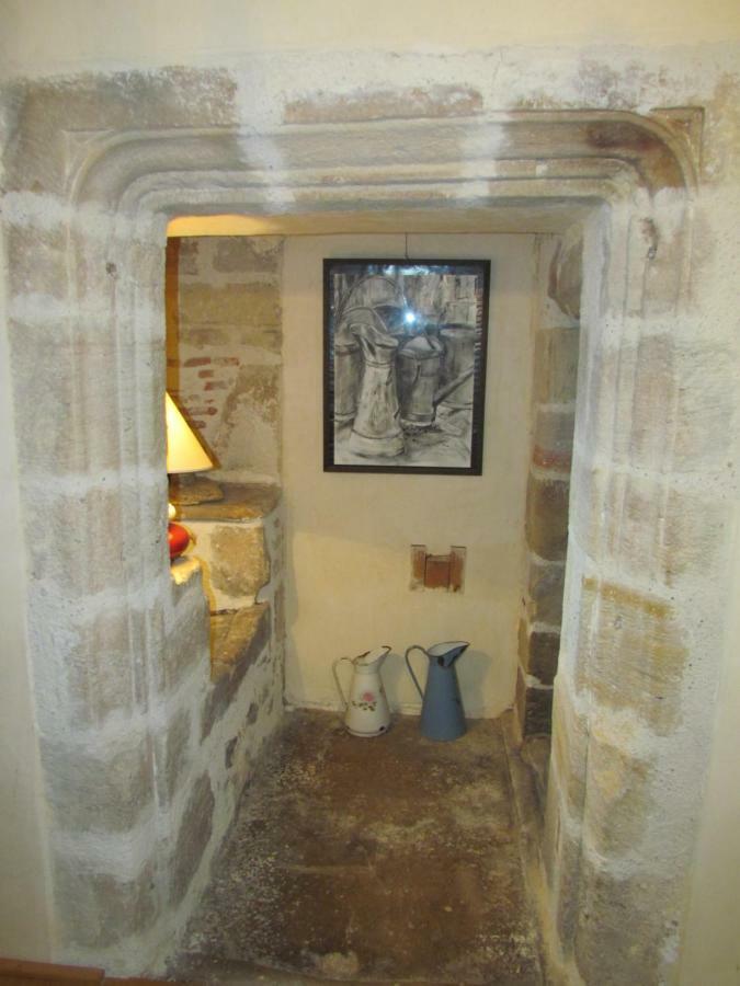 Le Relais De La Tour Hotel Capdenac-Gare Bagian luar foto